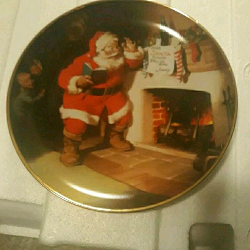 Collectible plates